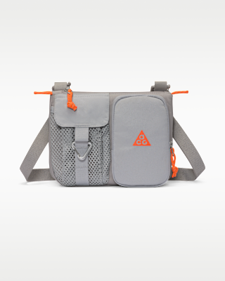Nike ACG 'DAYMAX' Cross-body Bag (3L). Nike CA NIKE ACG DAY MAX